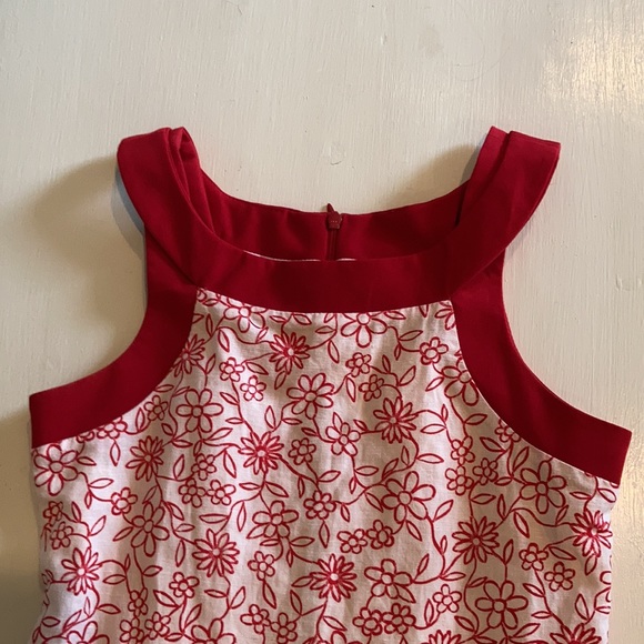 White and red flower summer dress - Picture 4 of 8
